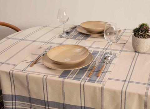 Prestieranie na jedálenský stôl Orenni blue - 4 kusy
