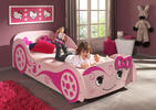 Nabídka dětských postelí pro holky v podobě autíček je široká