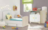 Detská izba pre dieťa predškolského veku, rozložená detská postieľka