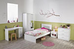Zostava detskej izby s posteľou bez zásuvky a klasickým nočným stolíkom