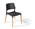 Jedálenská stolička tiež dostupná v čiernom odtieni