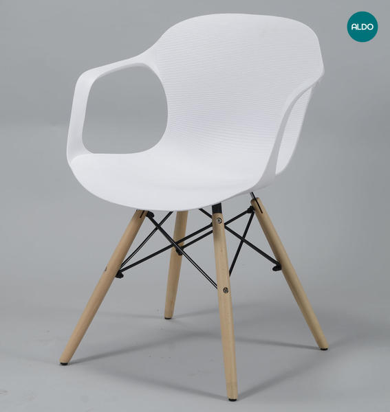 Jedálenská stolička biela