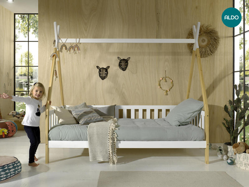 Detská posteľ z masívu Vigi fence